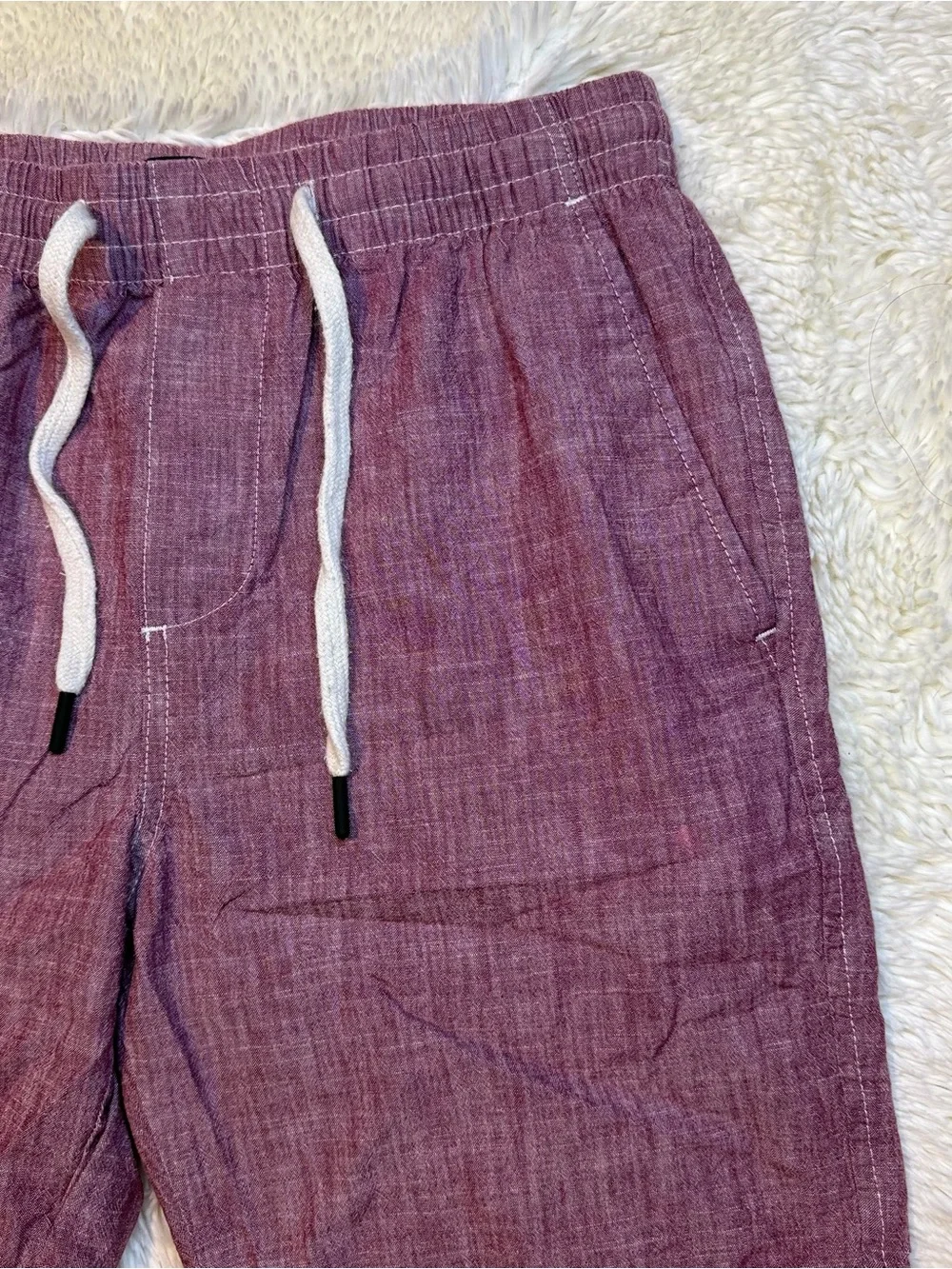 Banana Republic Men's size small casual Drawstring Shorts 8” inseam no liner